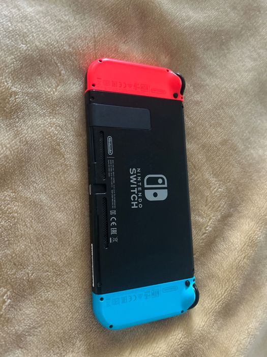 NINTENDO SWITCH оригинална