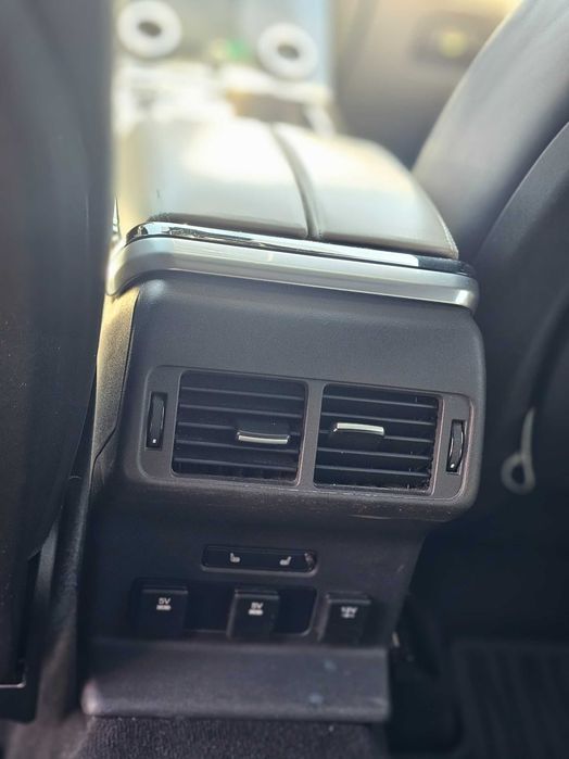 Land Rover Range Rover Velar 3.0HSE R-Dynamic First Edition