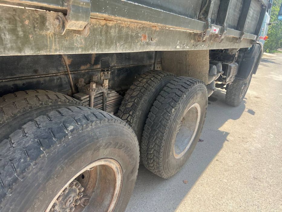 Selxoz Kamaz sotiladi