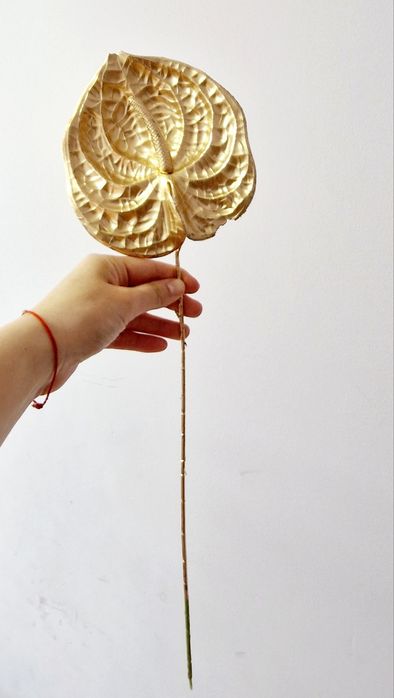 Золотые ветки декор