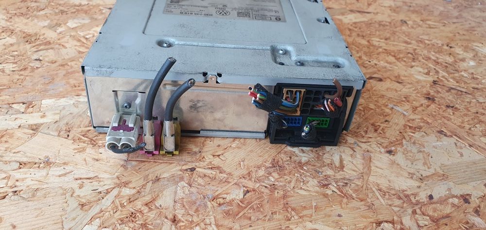 Unitate navigație MIB 2 Passat B8 / Golf 7 cod 3Q0035819B