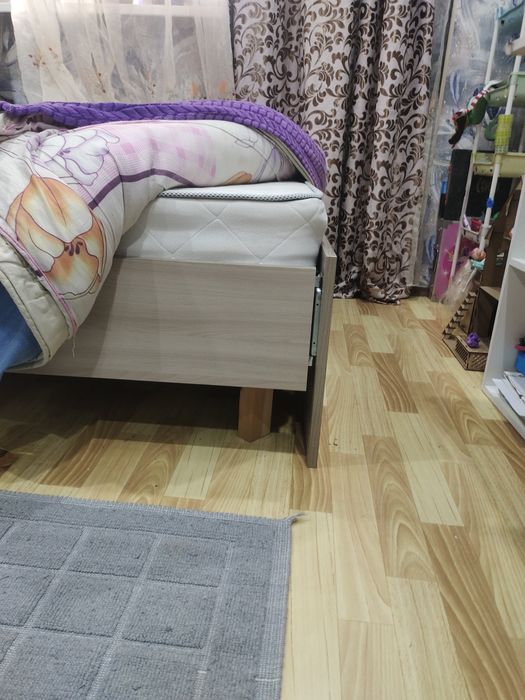 Кровать двухспальная