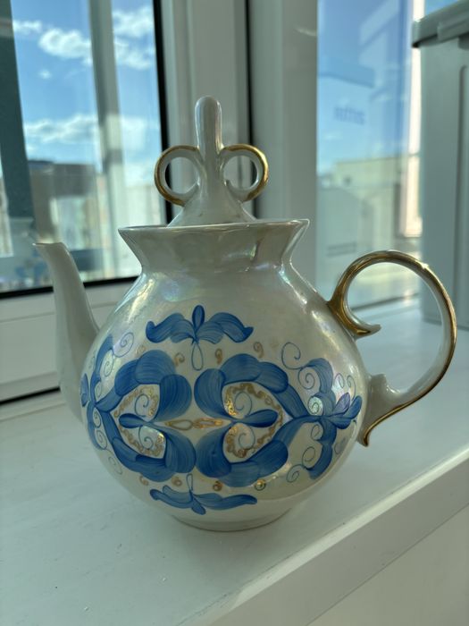 Заварной чайник фарфор