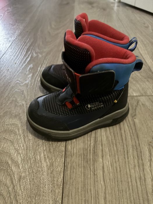 Демисезонные детские ботинки