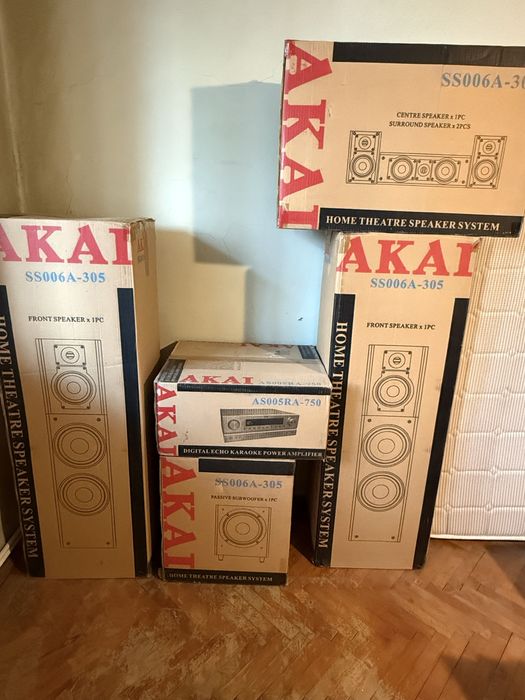 Sistem Audio Akai