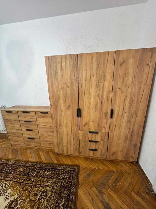 Proprietar, inchiriez garsoniera