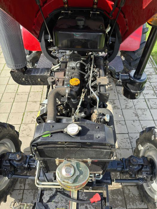 Tractor Macao Universal U400