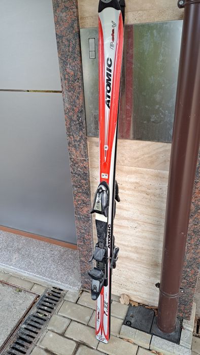 Ски ATOMIC Beta V 182 см + автомати – много добро състояние