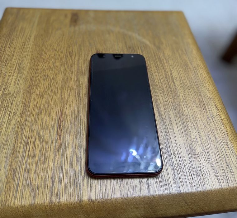 Продам Samsung J6+