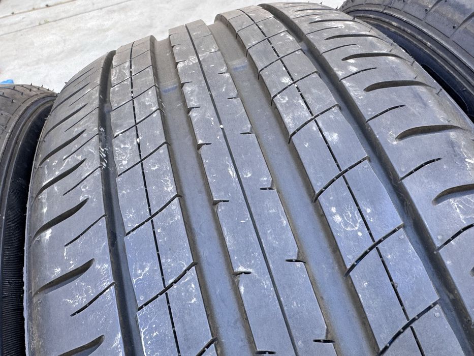 225/50/R18 Dunlop Sport Maxx050 4бр летни dot2722