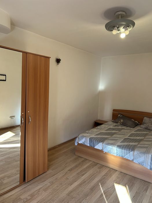 Inchirez apartament 2 camere decomandat