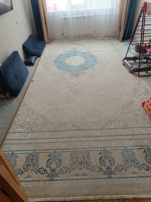 Срочно Продам палас турецкий 4м-6м