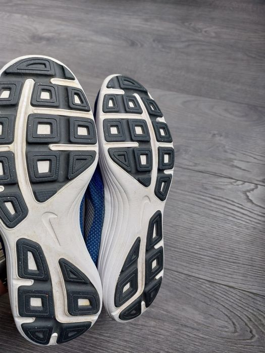 Маратонки Nike REVOLUITION 3 GS