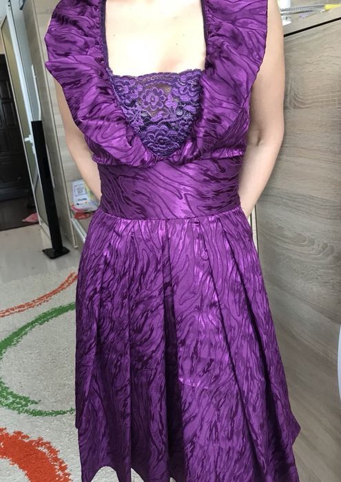 Rochita impecabila ca noua 36