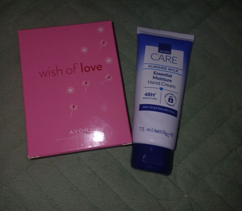 Set produse cosmetice si de ingrijire