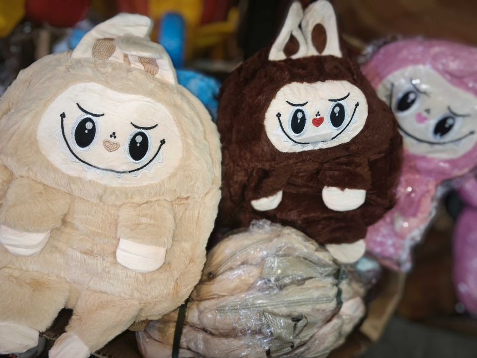 Плюшена раница Labubu, Лабубу