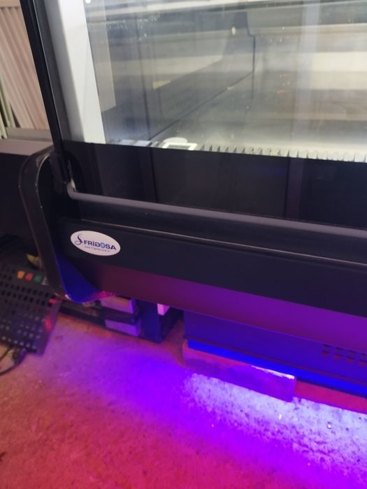 Хладилна витрина за месо,колбаси и др.