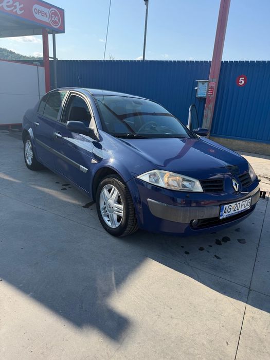RENAULT Megane