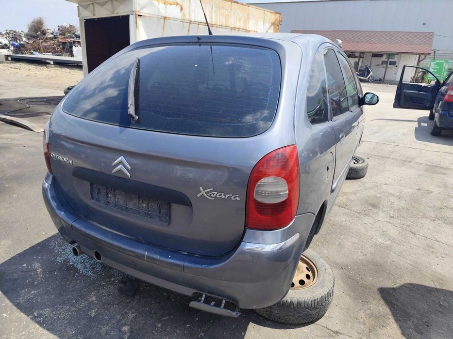 Citroen Xsara Picasso 2.0 - бензин,автоматик - 136к.с - 2004г. на части