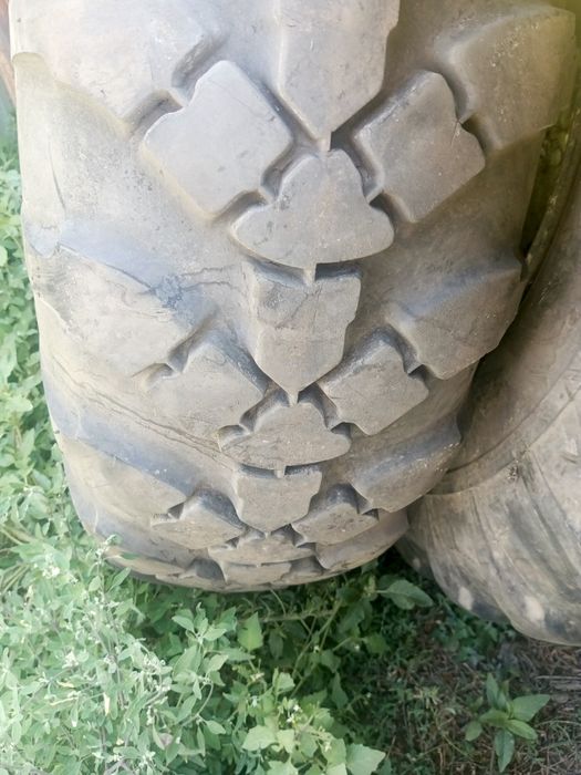 Шины на Грейдер, Вездеход