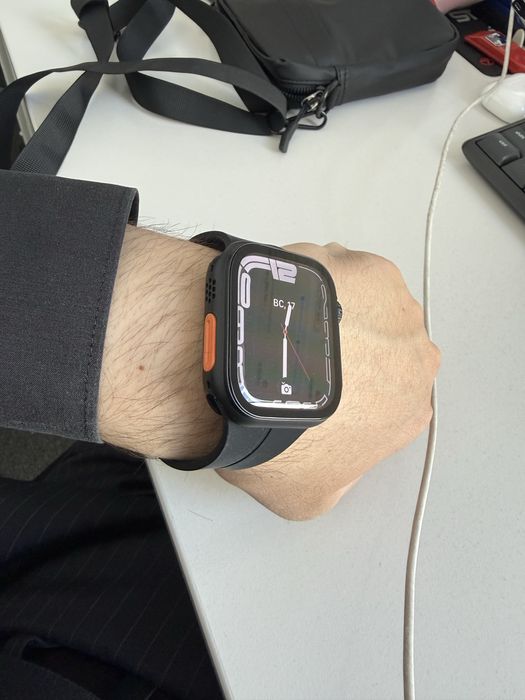 Продам apple watch 7 45mm