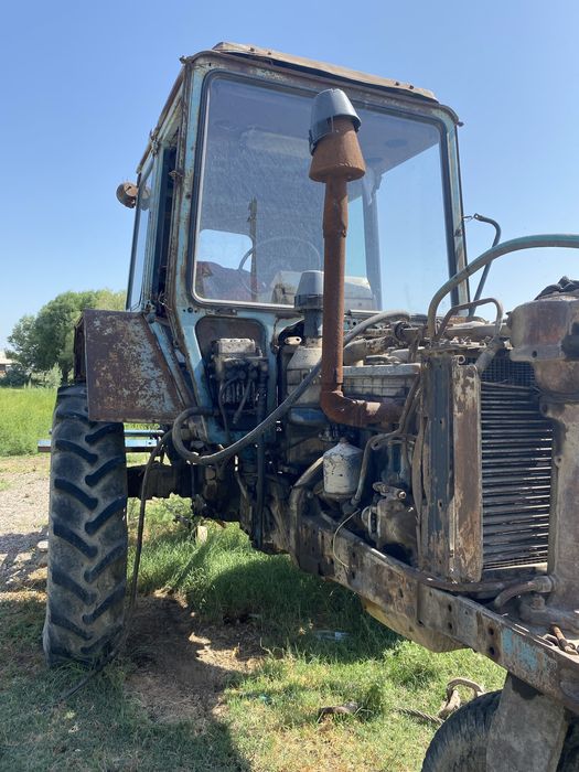 трактор МТЗ 80