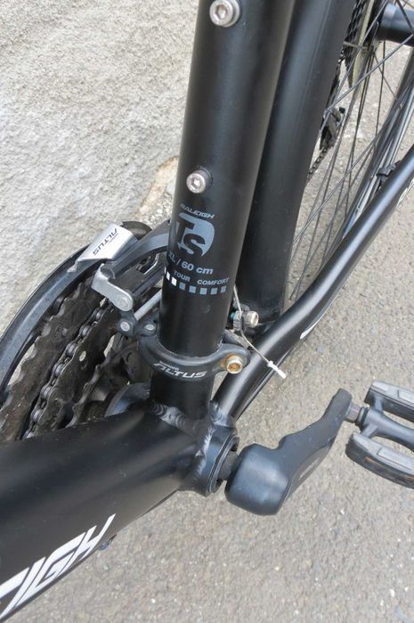 Bicicleta Trekking Raleigh Rushour
