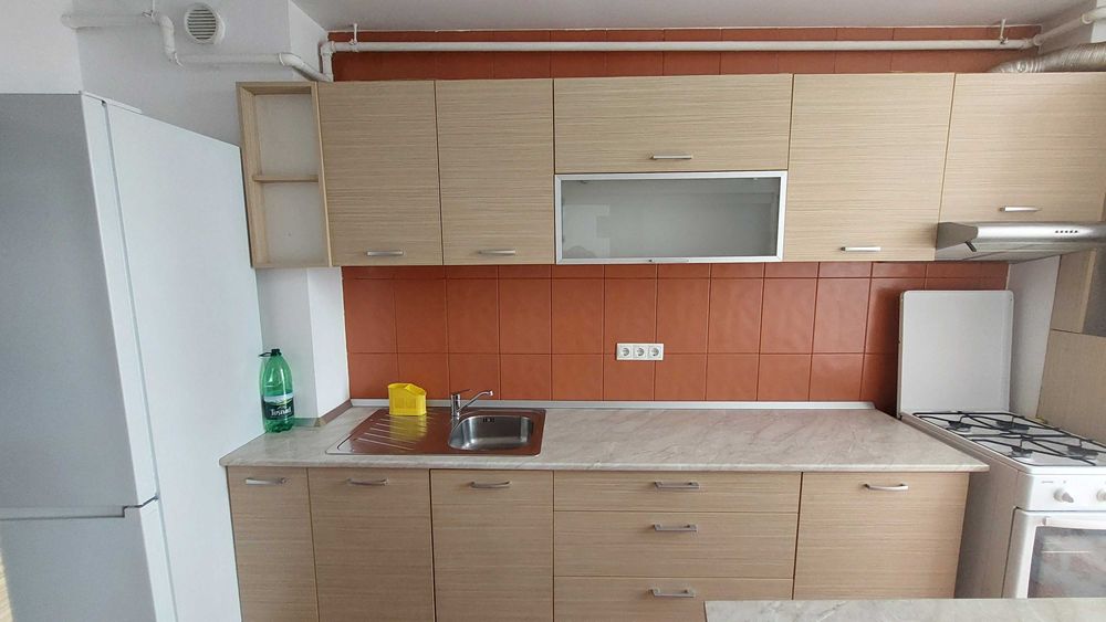 Inchiriez apartament 2 camere decomandat in Timisoara