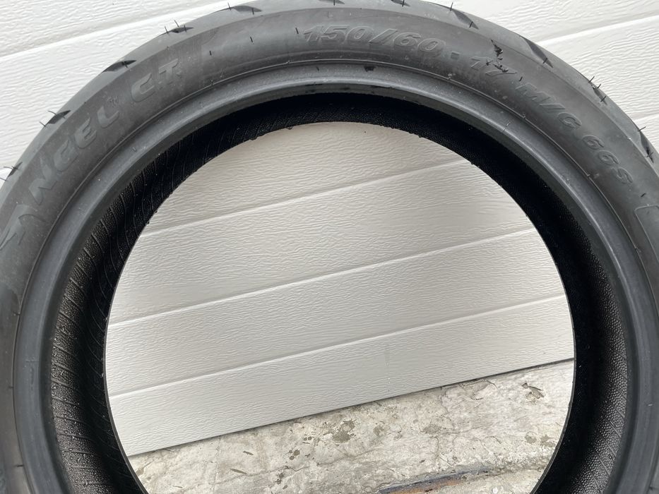 Гума Pirelli Angel CT 150/60/17