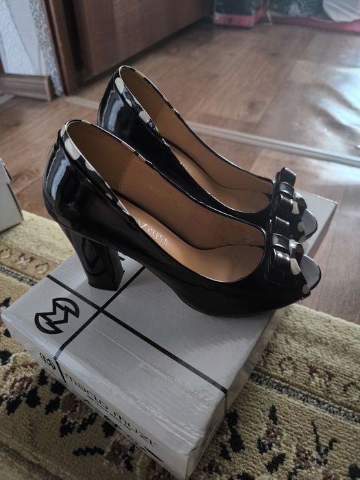 Женская обувь, туфли, шлепка