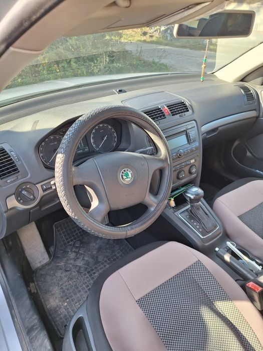 Vând Skoda Octavia 1,9 tdi