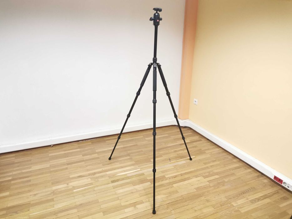 Алуминиев статив с вграден монопод Tiltall TE-254 в комплект с Manfrotto 498RC2 ябълковидна глава