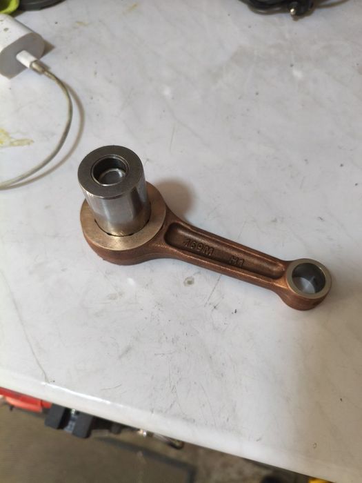 шатун ямаха маджести 250