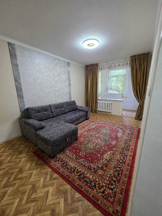 Продаю квартиру.Юнусабад 15 2\2\4 м.Туркистан.Дом быта ИПОТЕКА есть