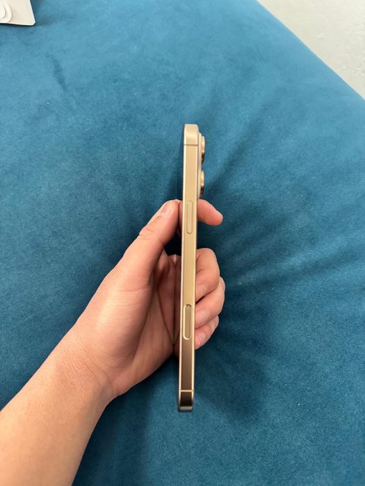 De Vanzare Iphone 16 Pro Max GOLD 256GB 89%San Bat