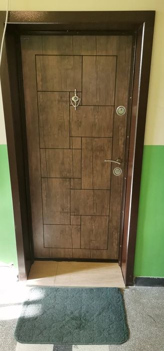 Дава се под наем Многостаен апартамент в Карлово - 888 кв.м за 255 € - Снимка #6