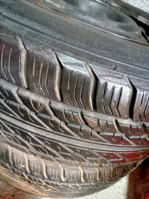 Шины с диском в отличном состоянии!