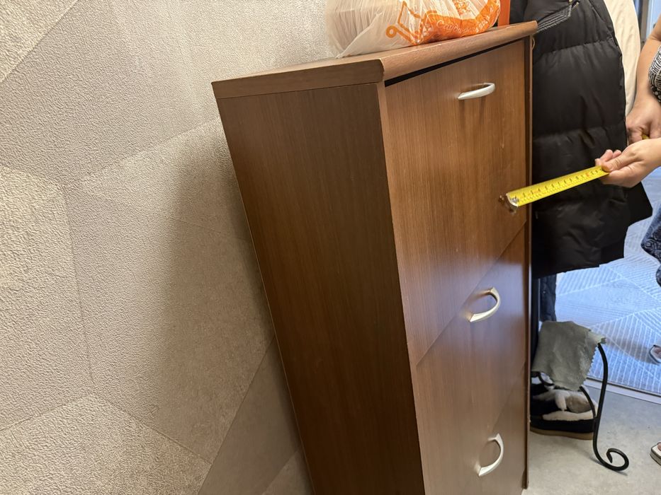 Продается шкаф для обуви!