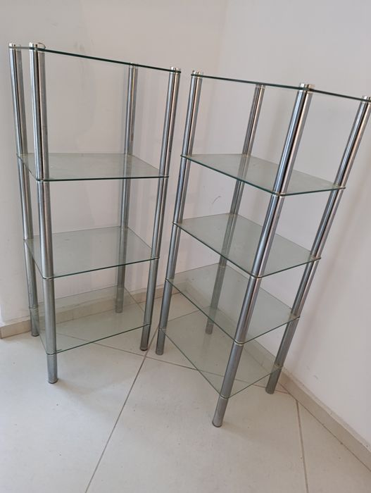 Стъклени ТВ маса и етажерки