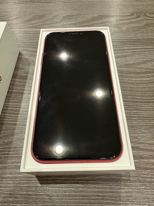 iPhone 11 продам