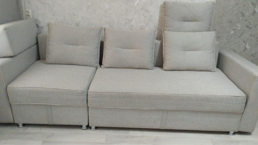 Продам диван состояние хорошее