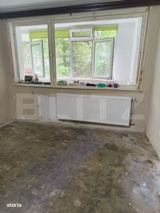 Apartament cu 2 camere la parter- nerenovat, 60 mp, zona Centru