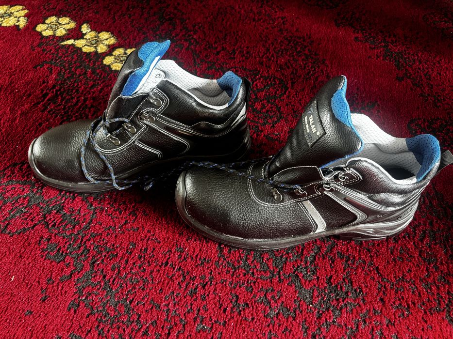 Ботинки из натуральной кожи