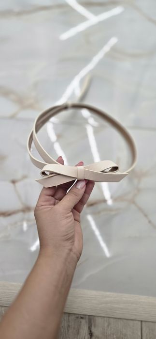 Дамски колани нови и двата за 10лв