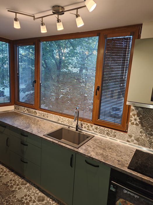 Дава се под наем Тристаен апартамент в Силистра, Център - 80 кв.м за 408 € - Снимка #6