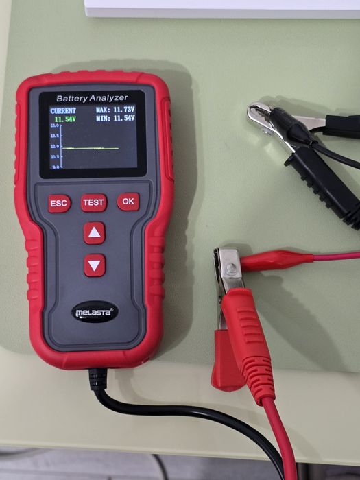 Tester baterie auto 12V/24V Melasta BT200 – 100–2000 CCA