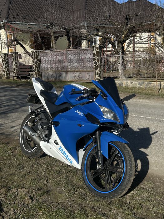Yamaha YZF-R125 (Nu Ktm , Honda , Kawasaki , Beneli , Aprilia)