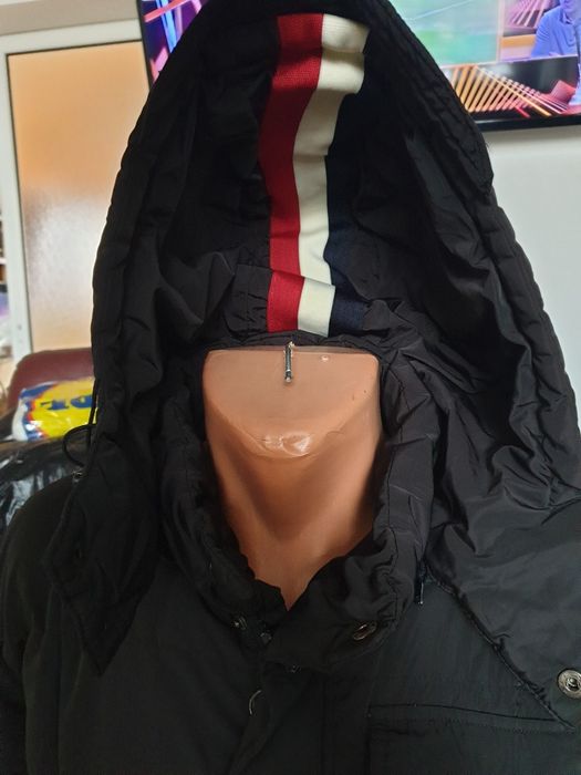 Vand haina MONCLER mărimea 2(M)2