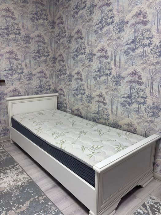 Срочно продам однаспальную кровать
