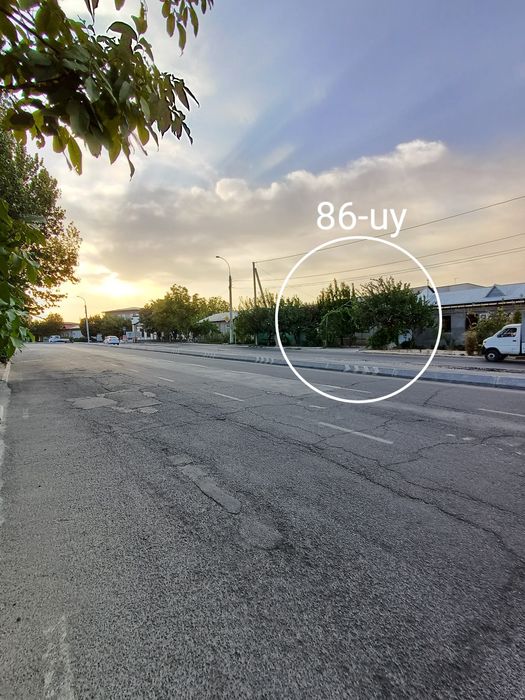 ЛОКАЦИЯси ЗУР, бизнес учун зур жой - шундоқ катта куча юзида "штаб"да